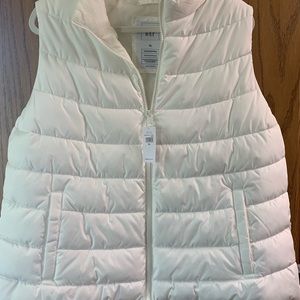 NWT Brand New White Gap white vest. Size XL